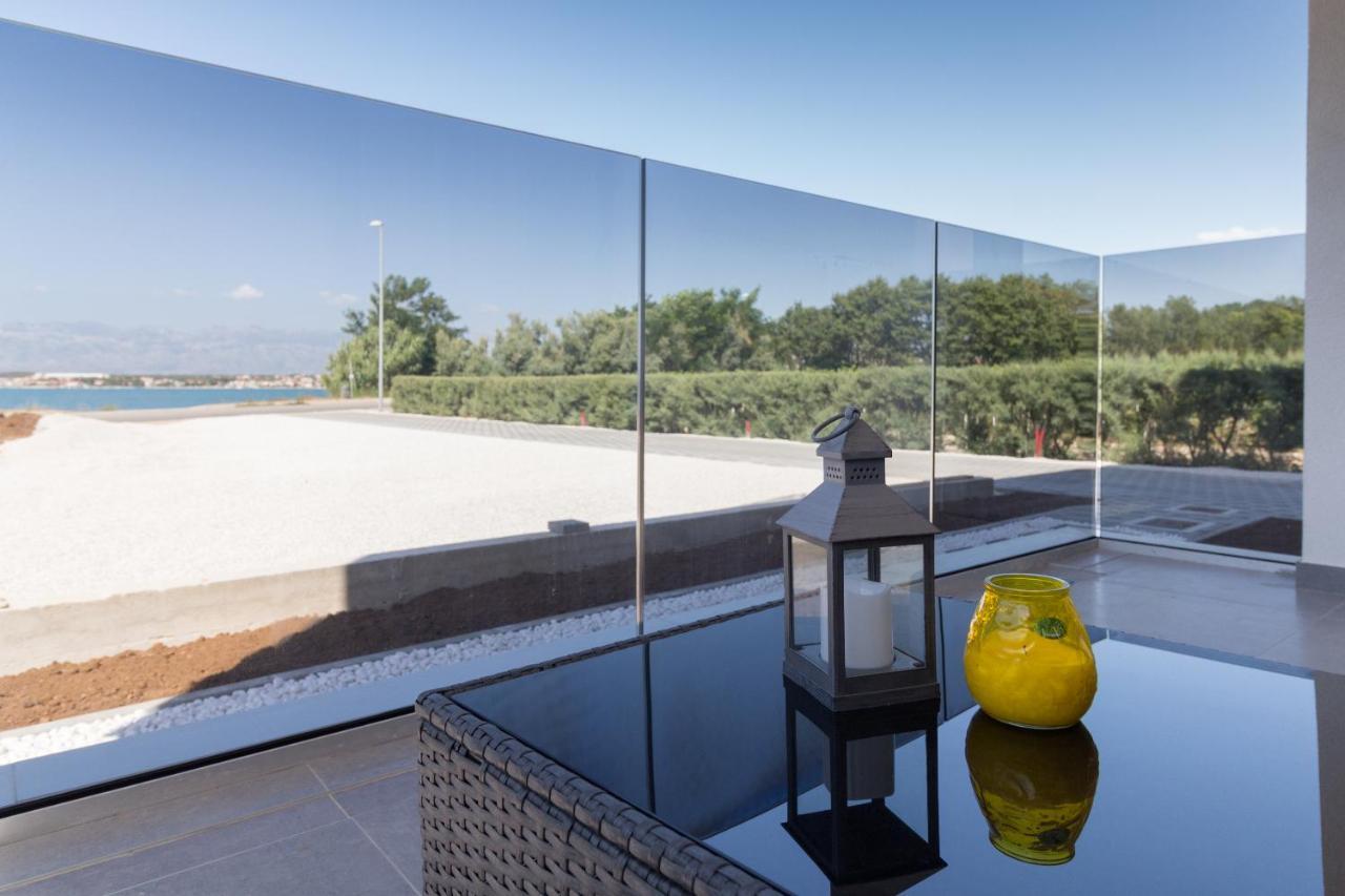Luxury Beachfront Villa Crystal Aenona - By Ta Leut Agency Нин Екстериор снимка